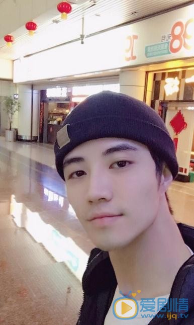 许乐骁生活照 许乐骁高清写真_许乐骁高清剧照