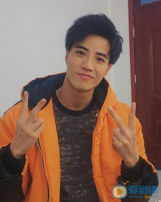 许乐骁生活照 许乐骁高清写真_许乐骁高清剧照