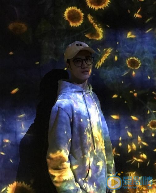 许乐骁写真 许乐骁高清写真_许乐骁高清剧照
