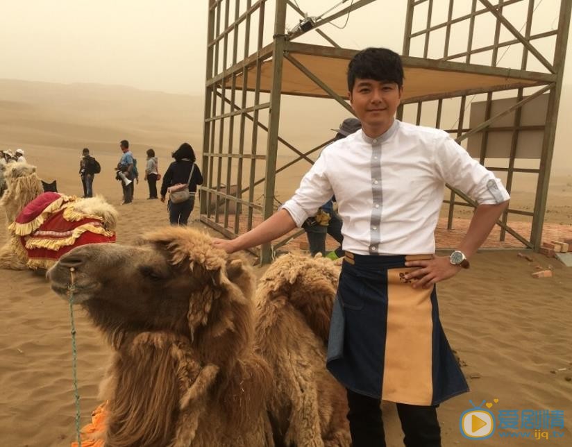 萧正楠户外旅行 萧正楠高清写真_萧正楠高清剧照