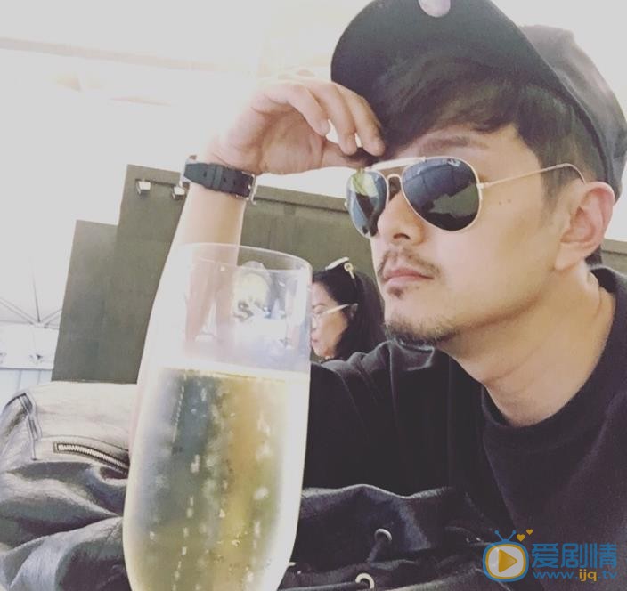 萧正楠生活照 萧正楠高清写真_萧正楠高清剧照