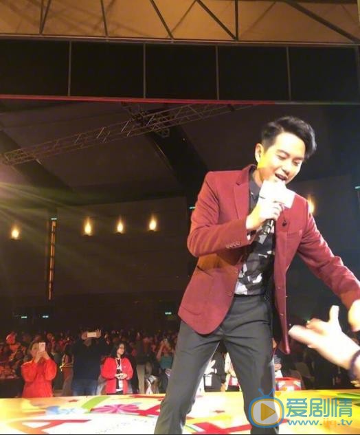 萧正楠演唱会 萧正楠高清写真_萧正楠高清剧照