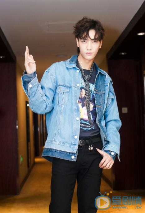 杨梓鑫生活写真 杨梓鑫高清写真_杨梓鑫高清剧照