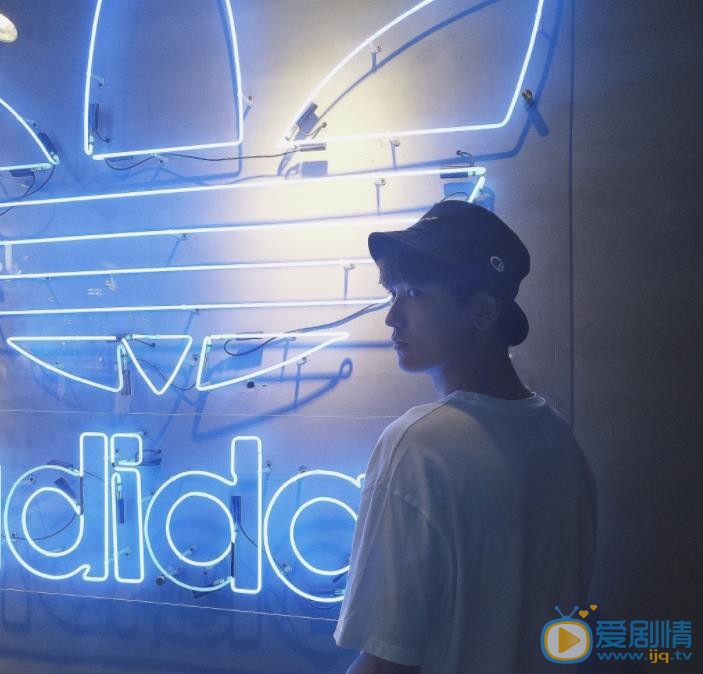 杨梓鑫生活写真 杨梓鑫高清写真_杨梓鑫高清剧照