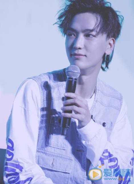 杨梓鑫现场照 杨梓鑫高清写真_杨梓鑫高清剧照
