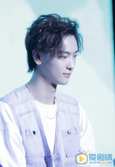 杨梓鑫现场照 杨梓鑫高清写真_杨梓鑫高清剧照