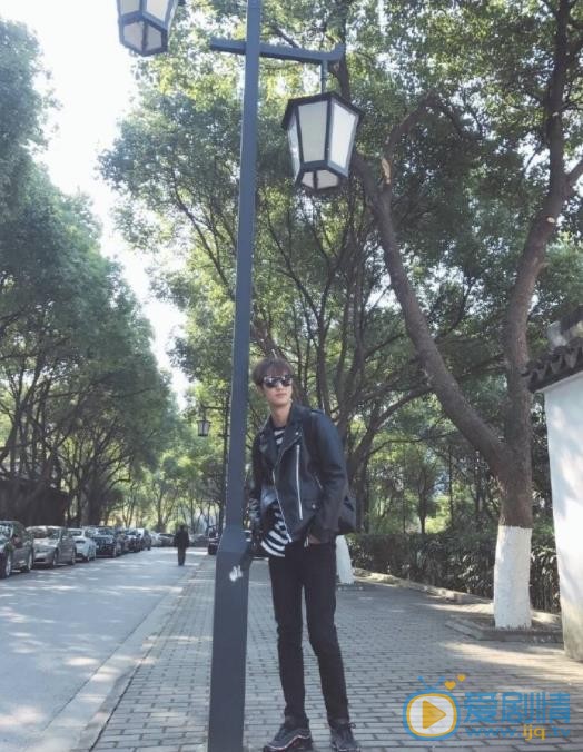 杨梓鑫生活写真 杨梓鑫高清写真_杨梓鑫高清剧照