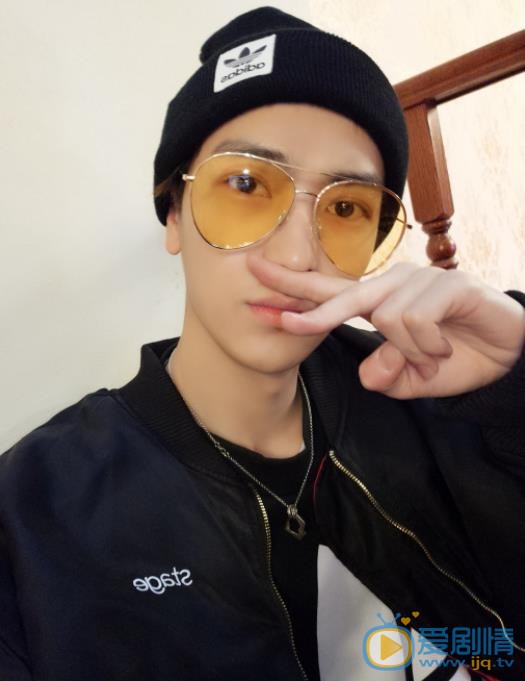 杨梓鑫自拍照 杨梓鑫高清写真_杨梓鑫高清剧照