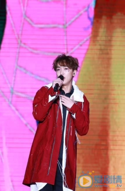 杨梓鑫现场照 杨梓鑫高清写真_杨梓鑫高清剧照
