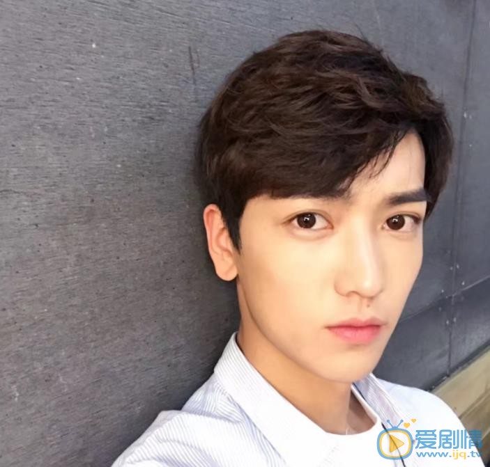 杨梓鑫自拍照 杨梓鑫高清写真_杨梓鑫高清剧照