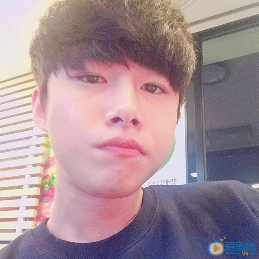 徐志焄自拍照 徐志焄高清写真_徐志焄高清剧照