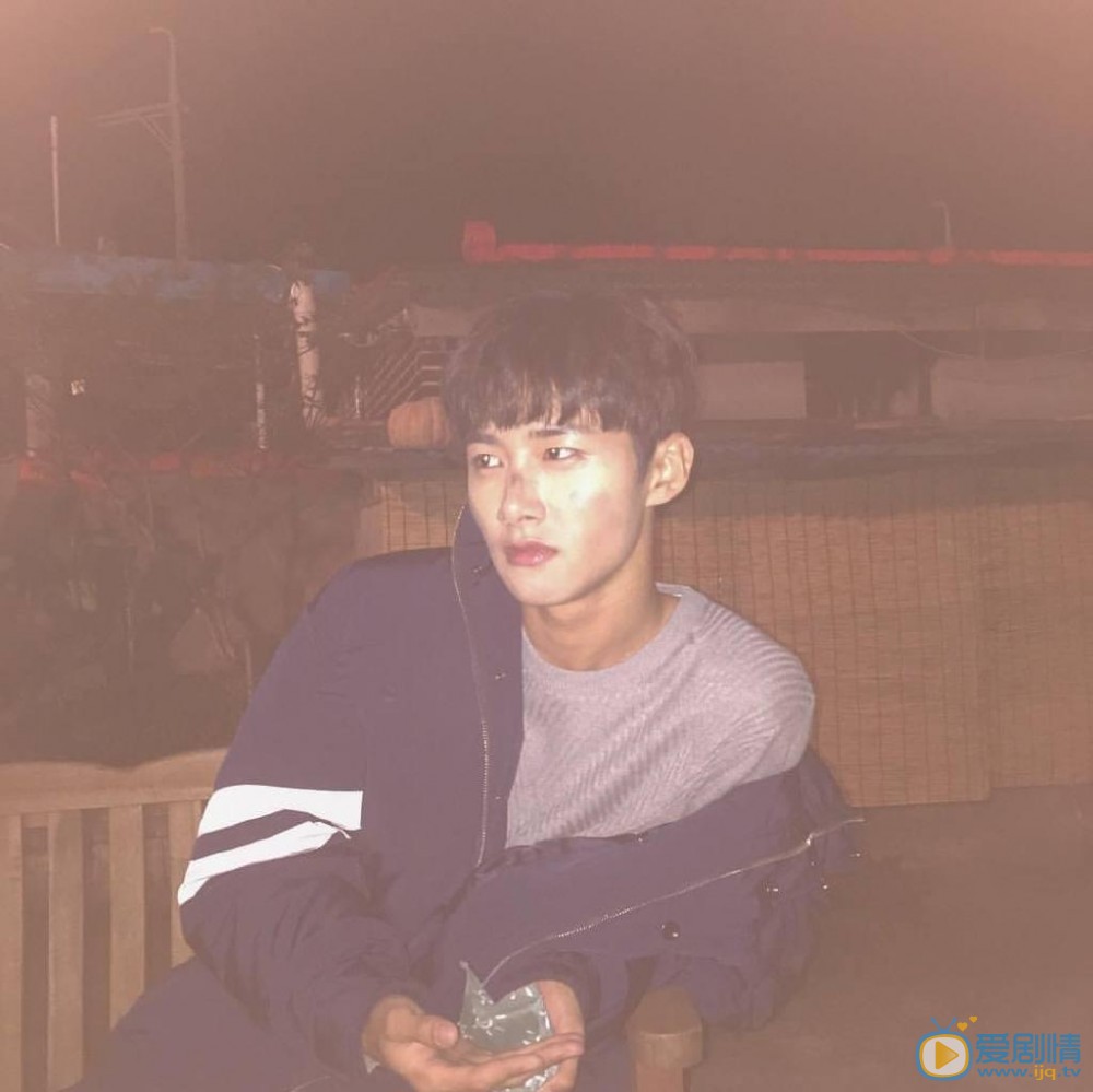 徐志焄生活照 徐志焄高清写真_徐志焄高清剧照