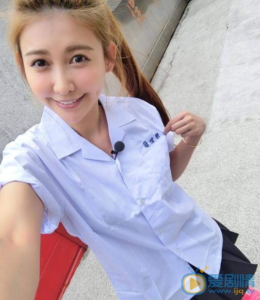 简恺乐自拍照 简恺乐高清写真_简恺乐高清剧照