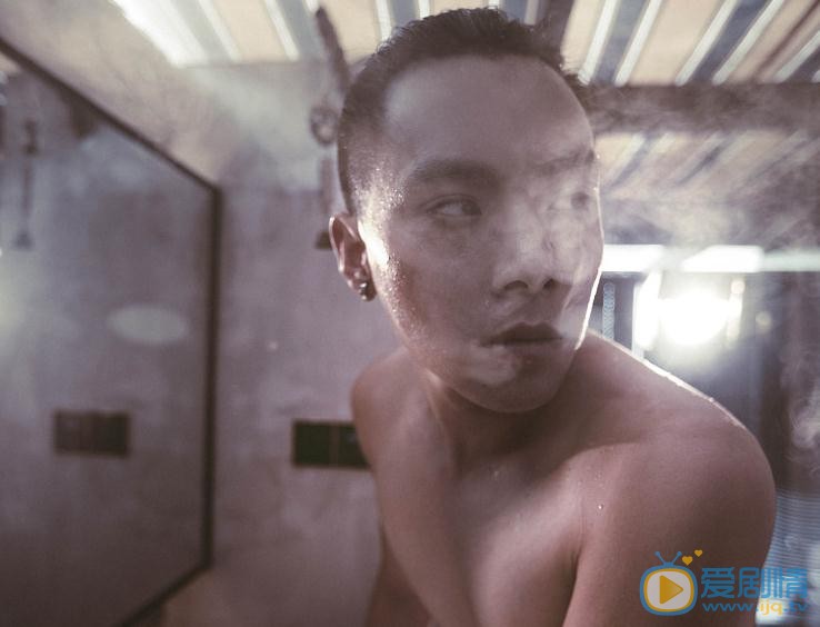 马睿瀚湿身写真 马睿瀚高清写真_马睿瀚高清剧照