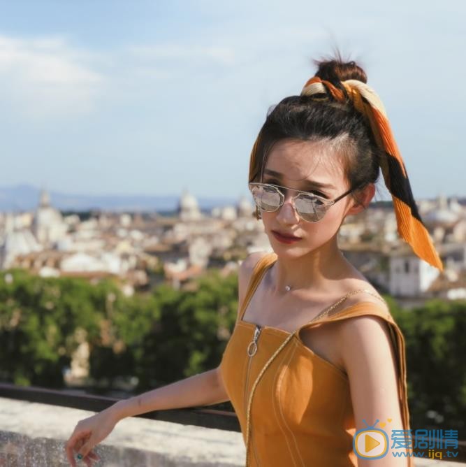 马凡舒自拍照 马凡舒高清写真_马凡舒高清剧照
