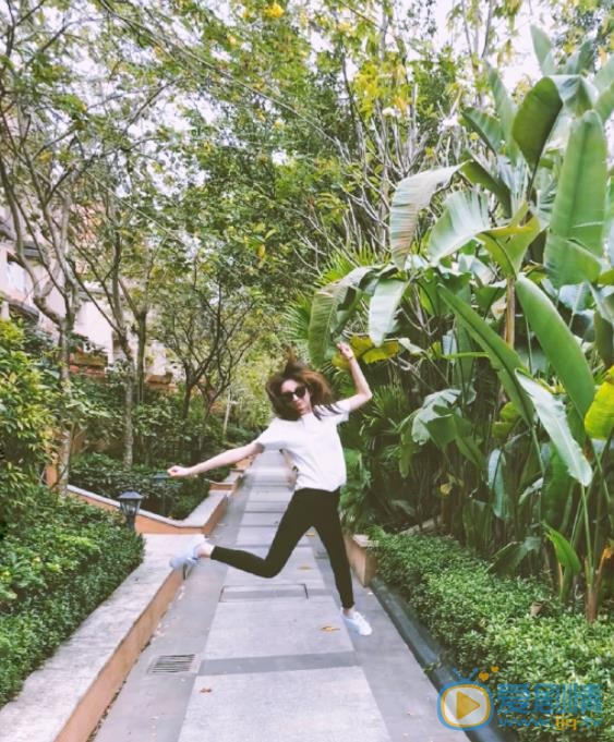 马凡舒游玩写真 马凡舒高清写真_马凡舒高清剧照