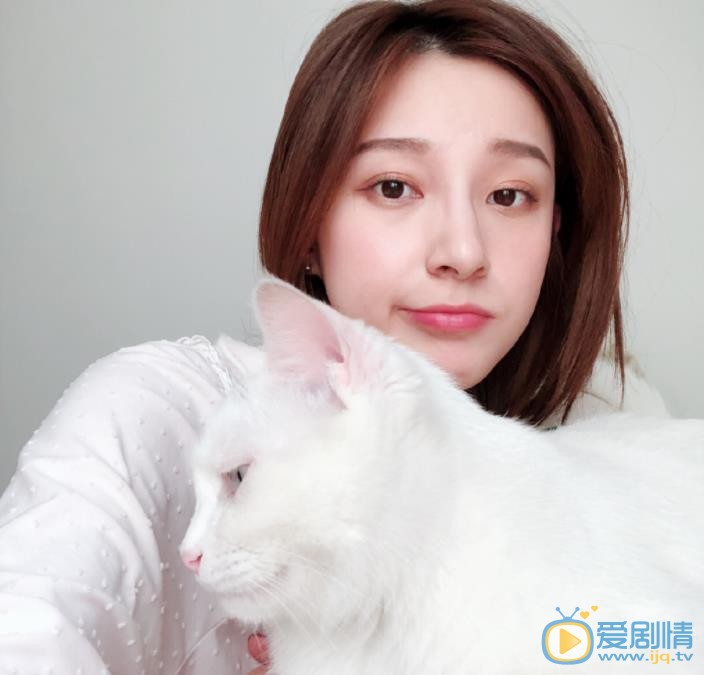 马凡舒自拍照 马凡舒高清写真_马凡舒高清剧照