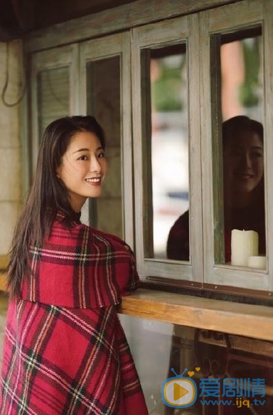潘启言秋色写真 潘启言高清写真_潘启言高清剧照