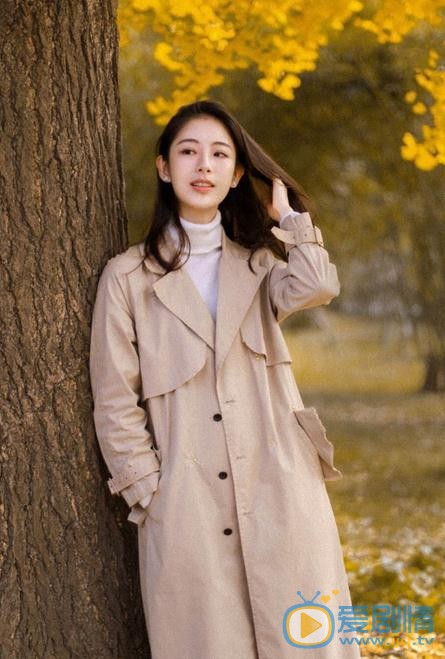 潘启言秋色写真 潘启言高清写真_潘启言高清剧照