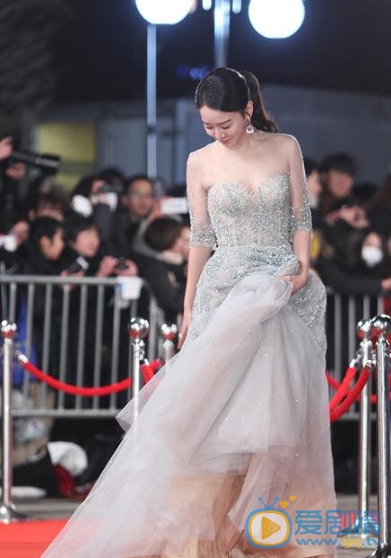 申惠善活动照 申惠善高清写真_申惠善高清剧照