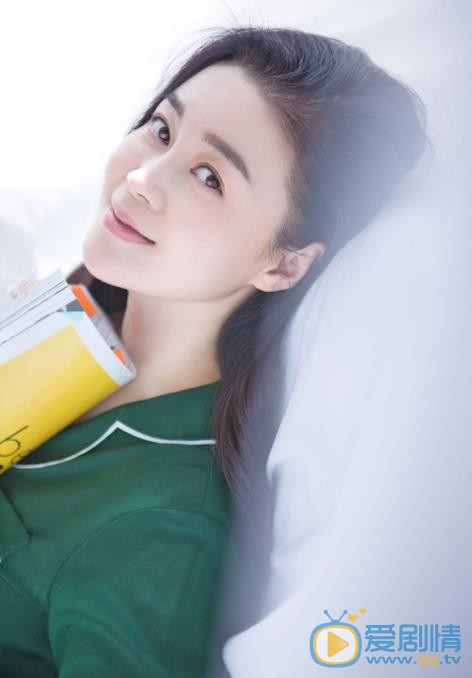 关婷娜靓丽写真 关婷娜高清写真_关婷娜高清剧照