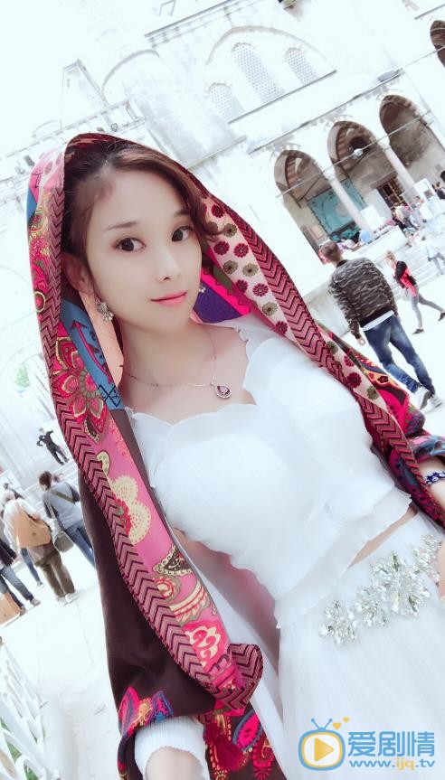 卢小娟生活照 卢小娟高清写真_卢小娟高清剧照
