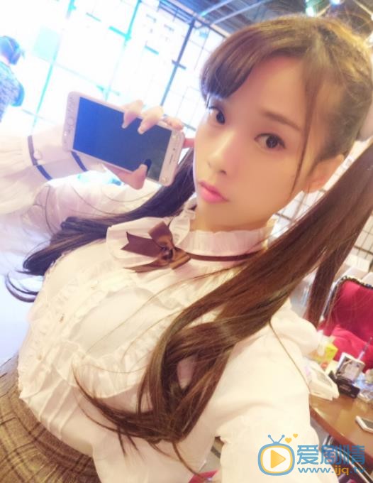 卢小娟自拍照 卢小娟高清写真_卢小娟高清剧照