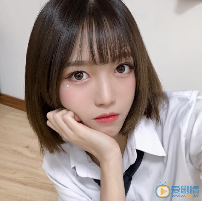 易嘉爱自拍照 易嘉爱高清写真_易嘉爱高清剧照