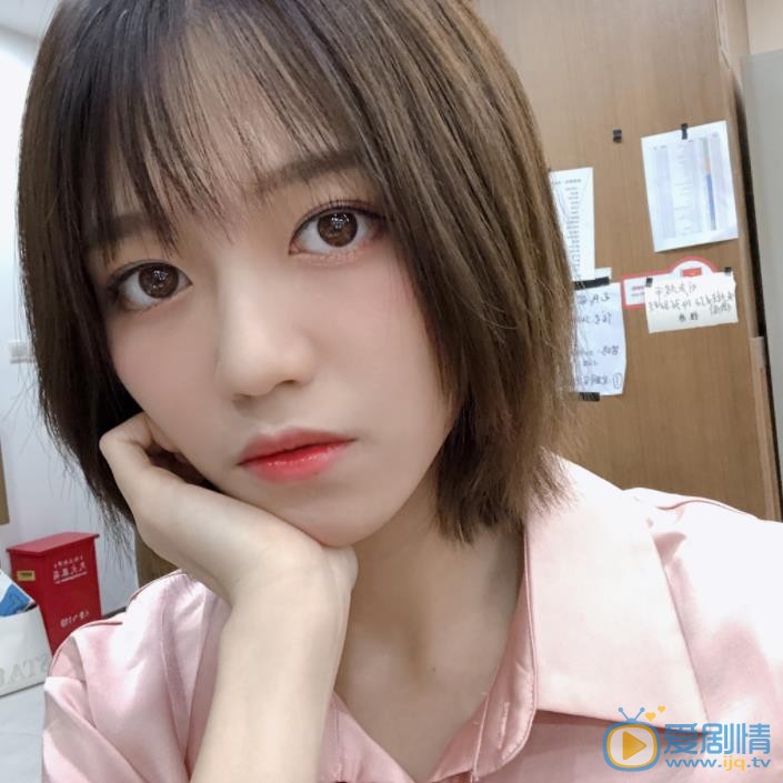 易嘉爱自拍照 易嘉爱高清写真_易嘉爱高清剧照