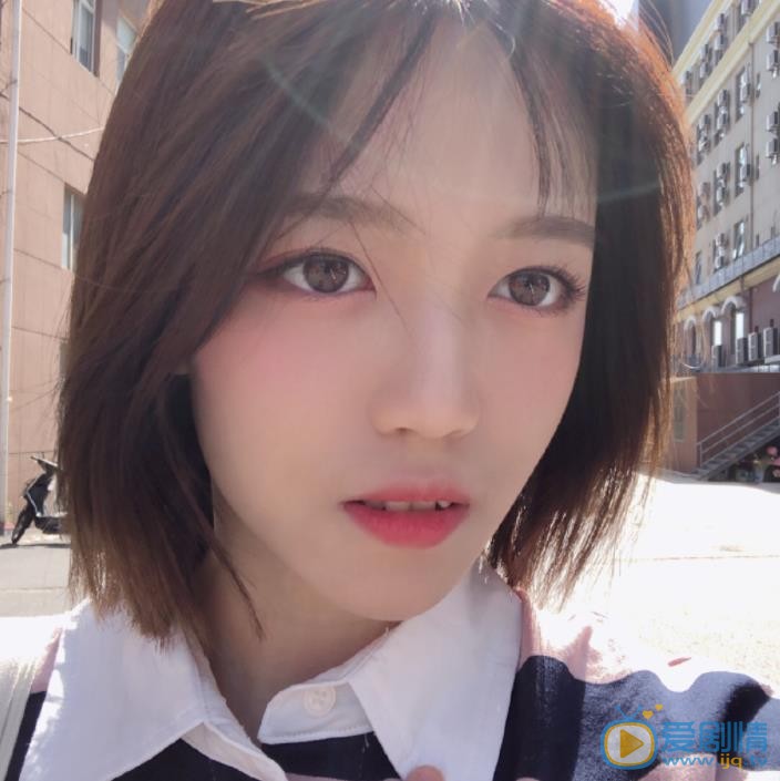 易嘉爱自拍照 易嘉爱高清写真_易嘉爱高清剧照