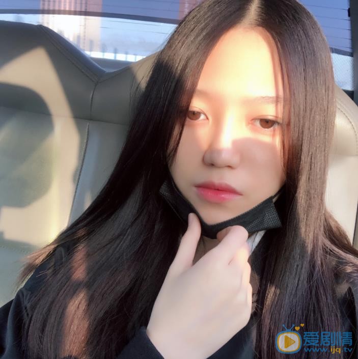 易嘉爱自拍照 易嘉爱高清写真_易嘉爱高清剧照