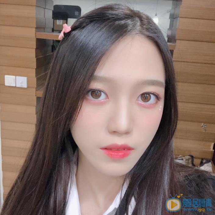 易嘉爱自拍照 易嘉爱高清写真_易嘉爱高清剧照