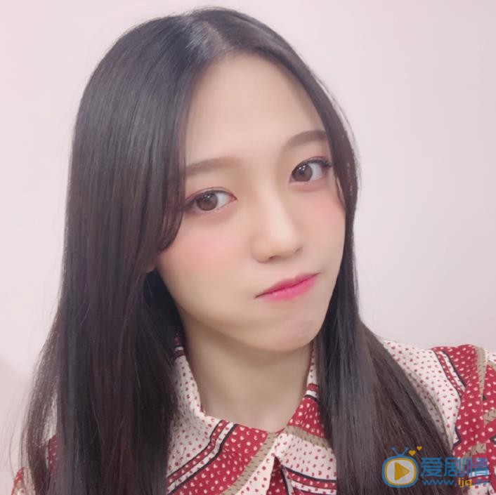 易嘉爱自拍照 易嘉爱高清写真_易嘉爱高清剧照