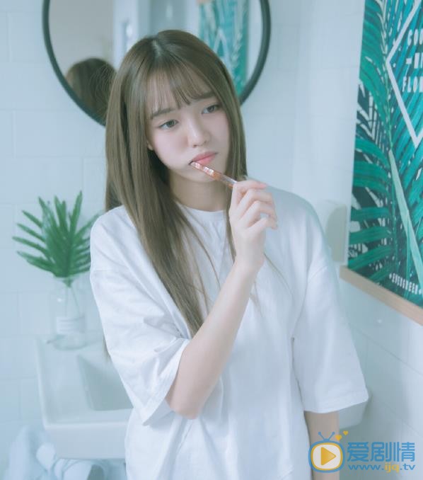 易嘉爱私房写真 易嘉爱高清写真_易嘉爱高清剧照