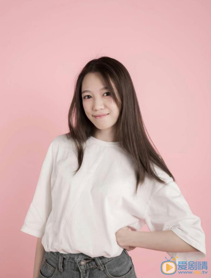 易嘉爱青春写真 易嘉爱高清写真_易嘉爱高清剧照