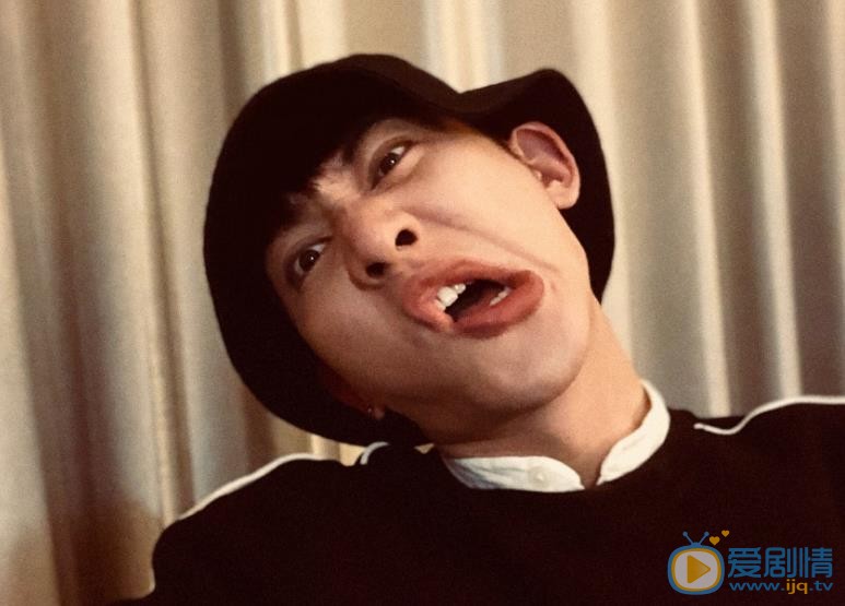 于轩鸿灏生活照 于轩鸿灏高清写真_于轩鸿灏高清剧照