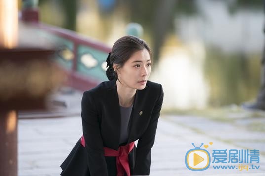 皇后的品格剧情介绍(1-52集大结局)