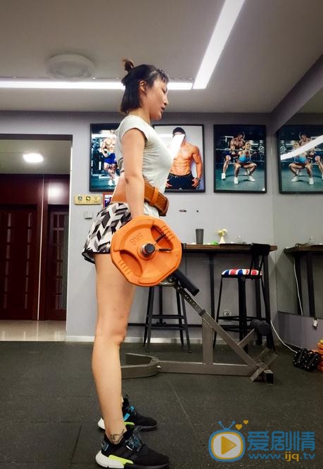 江佳桐健身照 江佳桐高清写真_江佳桐高清剧照