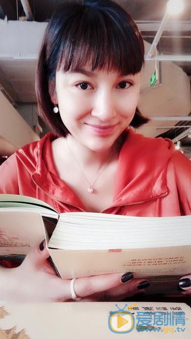 江佳桐生活照 江佳桐高清写真_江佳桐高清剧照