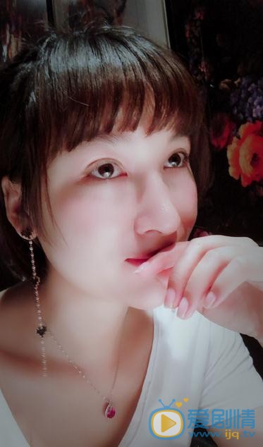 江佳桐生活照 江佳桐高清写真_江佳桐高清剧照