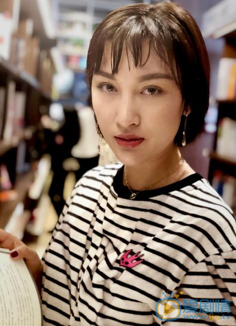 江佳桐街拍写真 江佳桐高清写真_江佳桐高清剧照