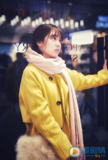 崔莉雅街拍写真 崔莉雅高清写真_崔莉雅高清剧照