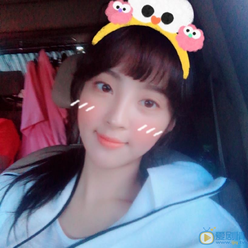 郑惠成自拍照 郑惠成高清写真_郑惠成高清剧照