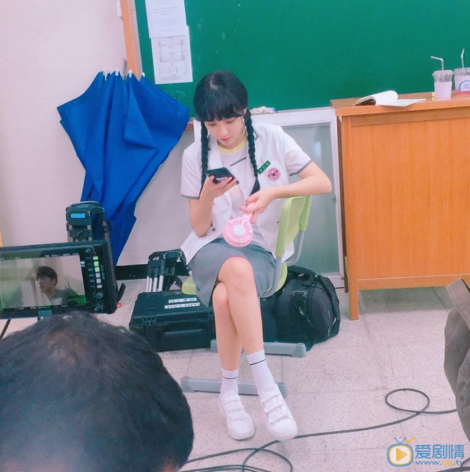 郑惠成片场照 郑惠成高清写真_郑惠成高清剧照