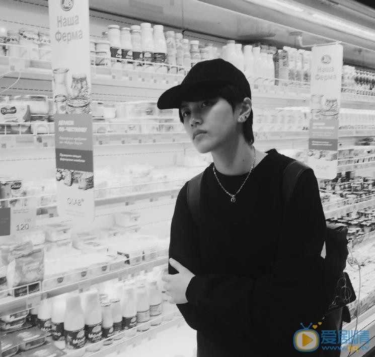 叶禹含素颜生活照 叶禹含高清写真_叶禹含高清剧照