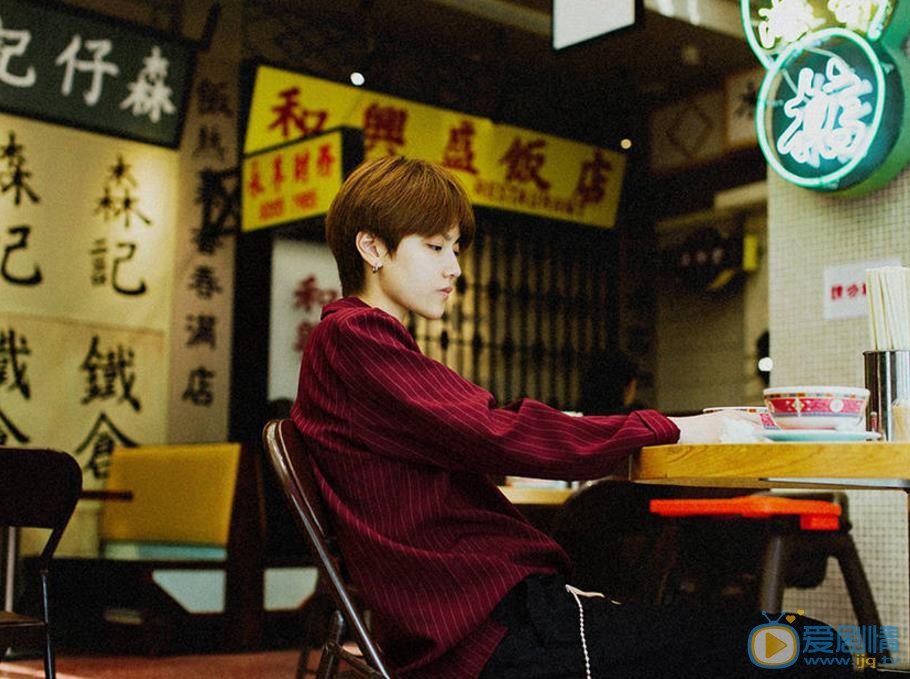 叶禹含时尚街拍 叶禹含高清写真_叶禹含高清剧照