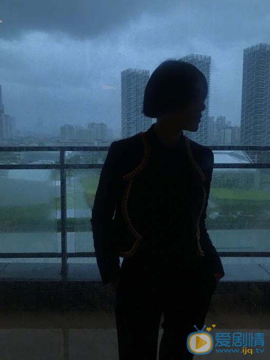 尚雯婕游客写真 尚雯婕高清写真_尚雯婕高清剧照