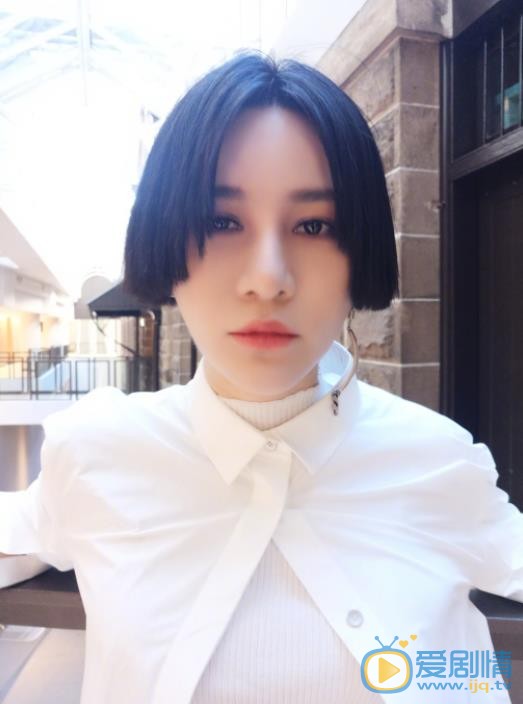 尚雯婕游客写真 尚雯婕高清写真_尚雯婕高清剧照