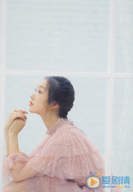 麦童粉色写真 麦童高清写真_麦童高清剧照