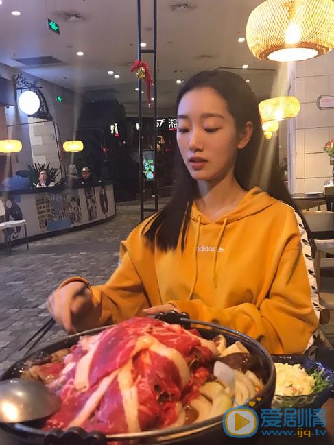 麦童生活照 麦童高清写真_麦童高清剧照